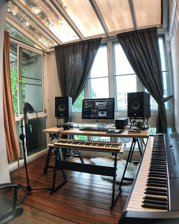 DIY-studio-desk