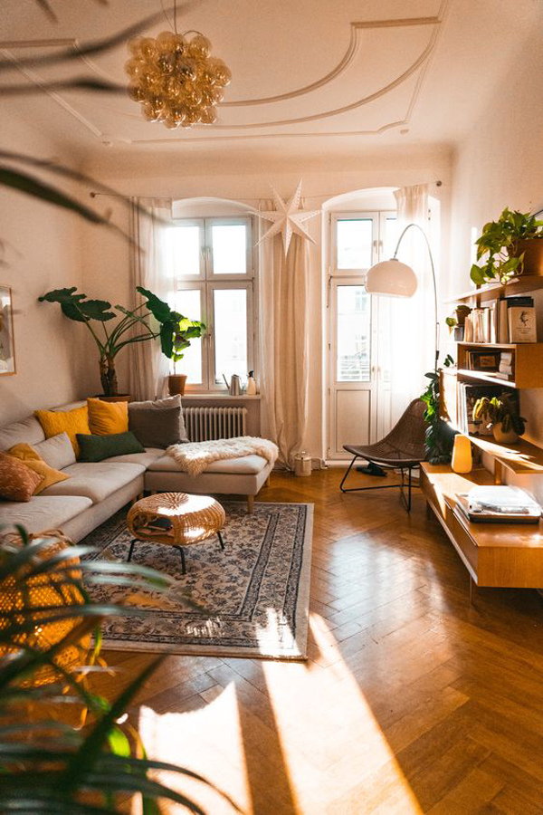 Warm-living-room-decoration