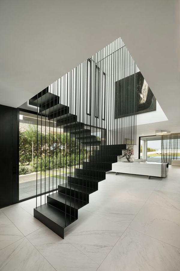 black-and-white-foyer-decor-ideas