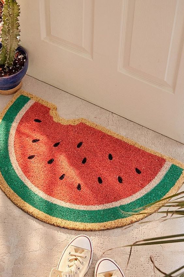 Door-mat-with-melon-shapes