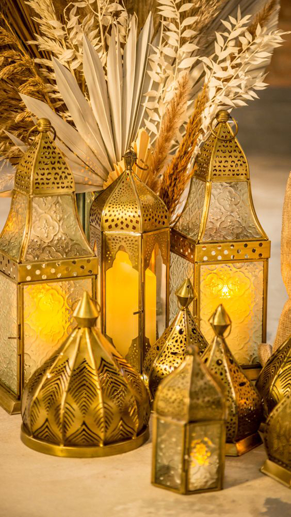 Gold-lantern-for-Ramadan-decoration