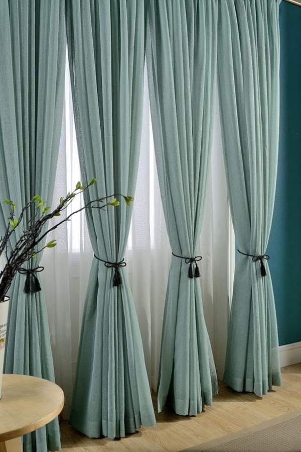 Hanging-curtains-decoration