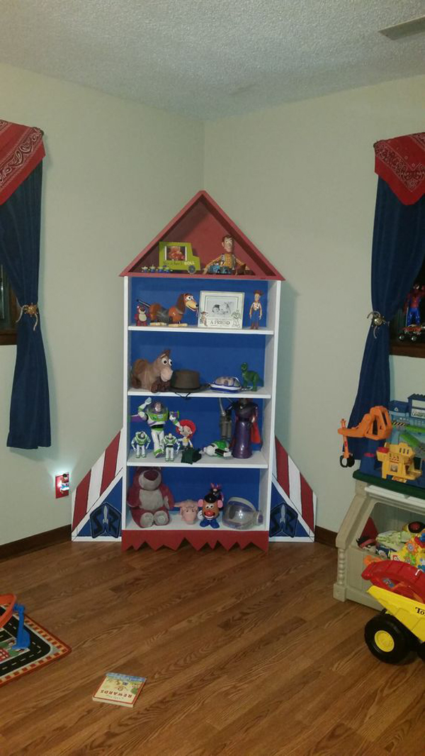Toy-Story-shelf