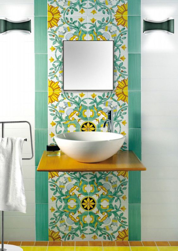 Vintage-yellow-bathroom-with-beautiful-wall-art