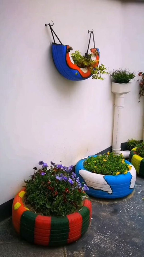 Creative-old-tires-decoration