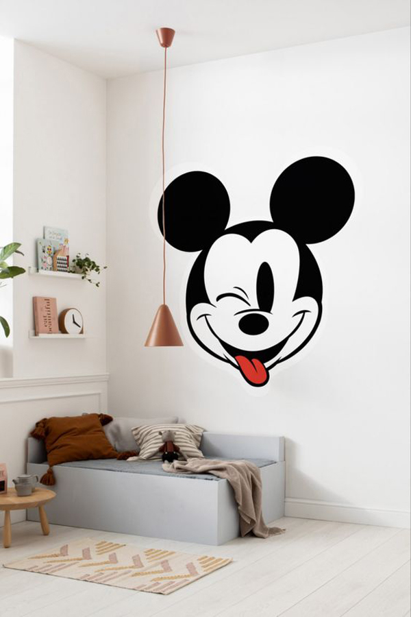 Mickey-head-optimism-mural