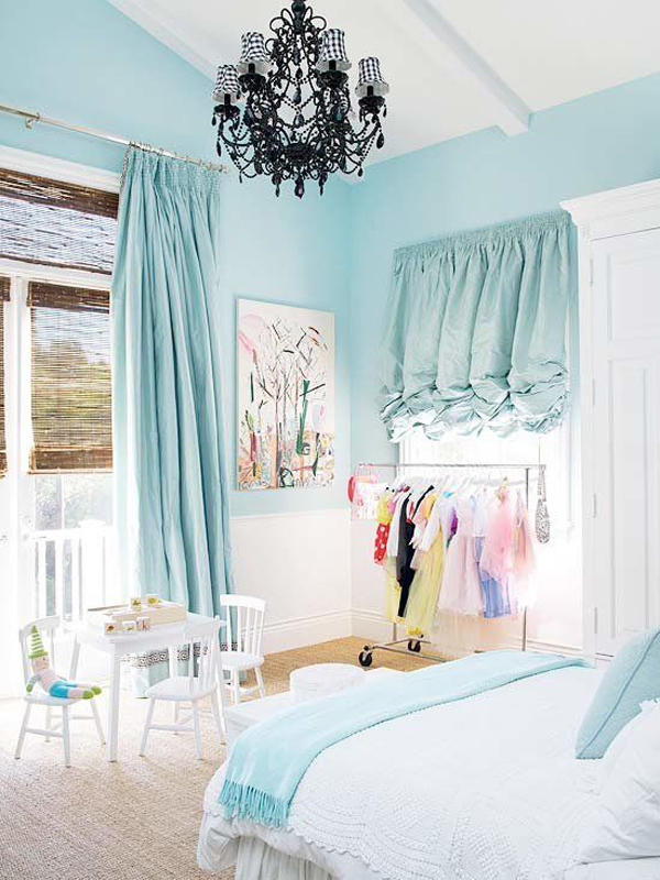 Contemporary-blue-bedroom-decor
