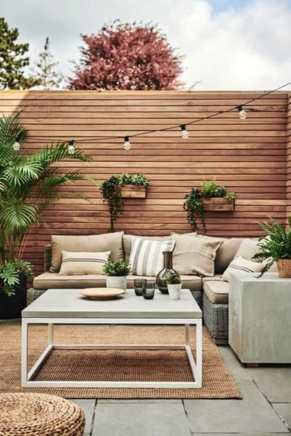 Makeover-simple-outdoor-yard