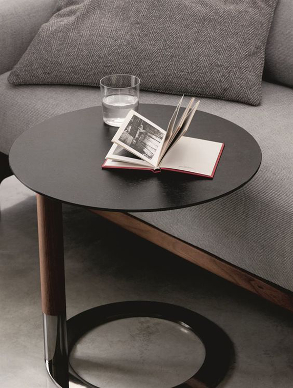 Simple-sofa-side-table