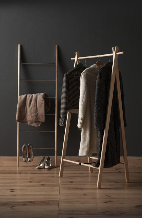 Wooden-clothes-stand-with-wooden-fabric