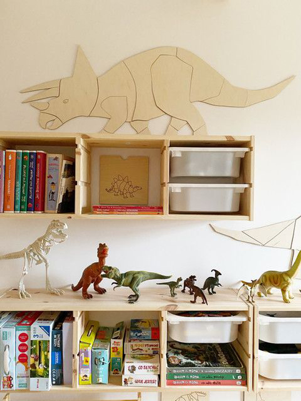 Simple-Dinosaur-origami-to-beautify-your-nursery-room