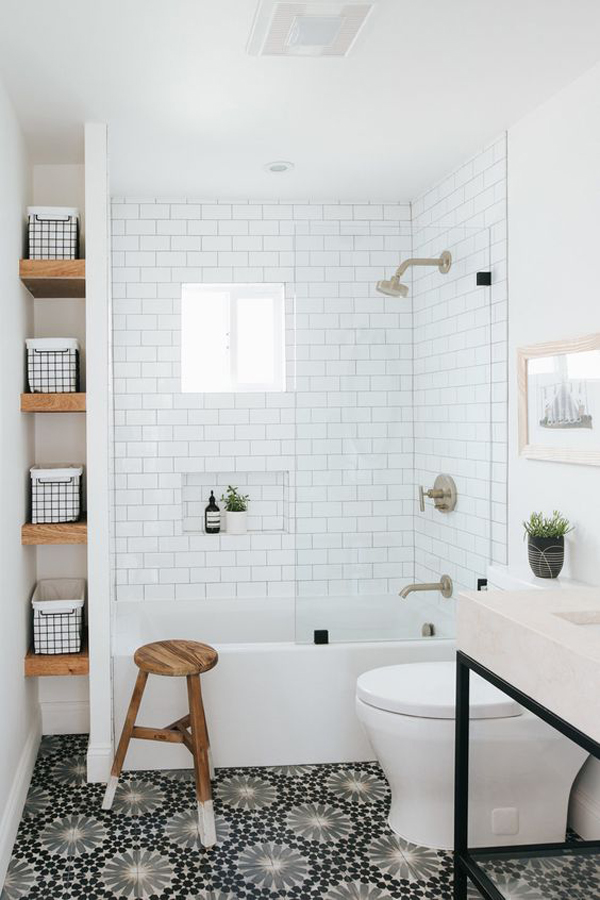 Guest-bathroom-ideas-with-vertical-storage